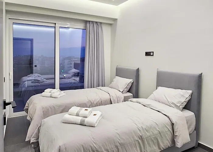 The Skyline Retreat Apartment Tríkala